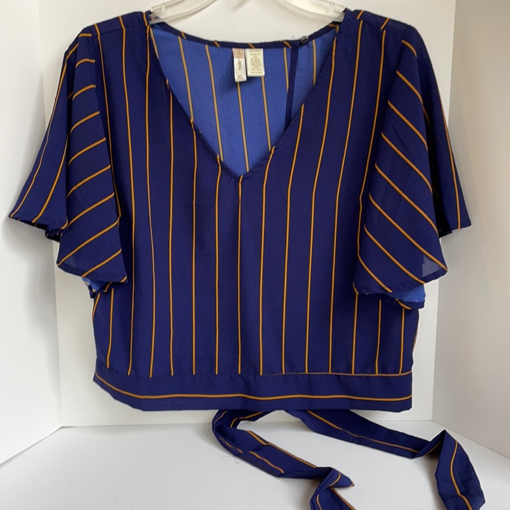 Japna cropped wrap waist flutter sleeve striped v-neck blouse size XL